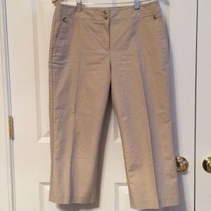 Ann Taylor Margo beige cotton Capri pants